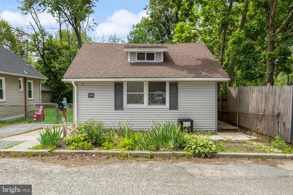 $230,000 | 59 1st Avenue, West Deptford, NJ 08051