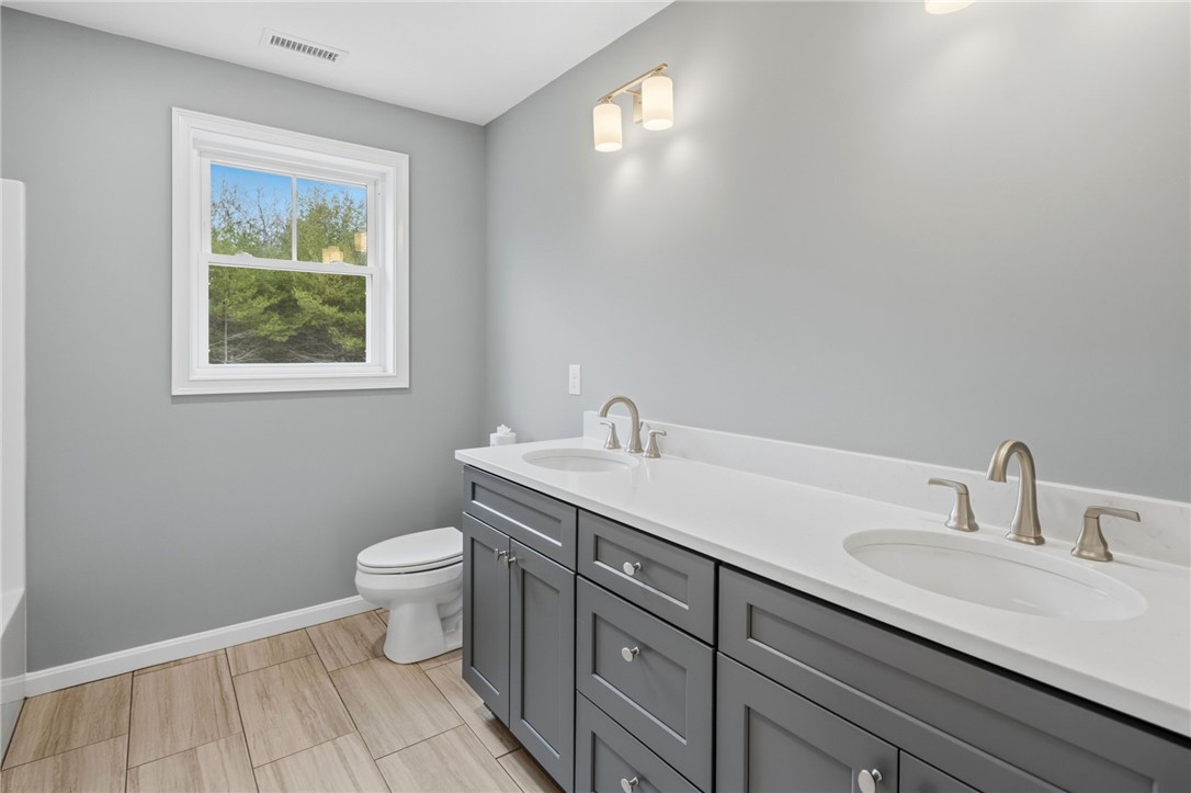 33 Cassidy Trail Coventry, RI 02831 - Photo 36 of 50