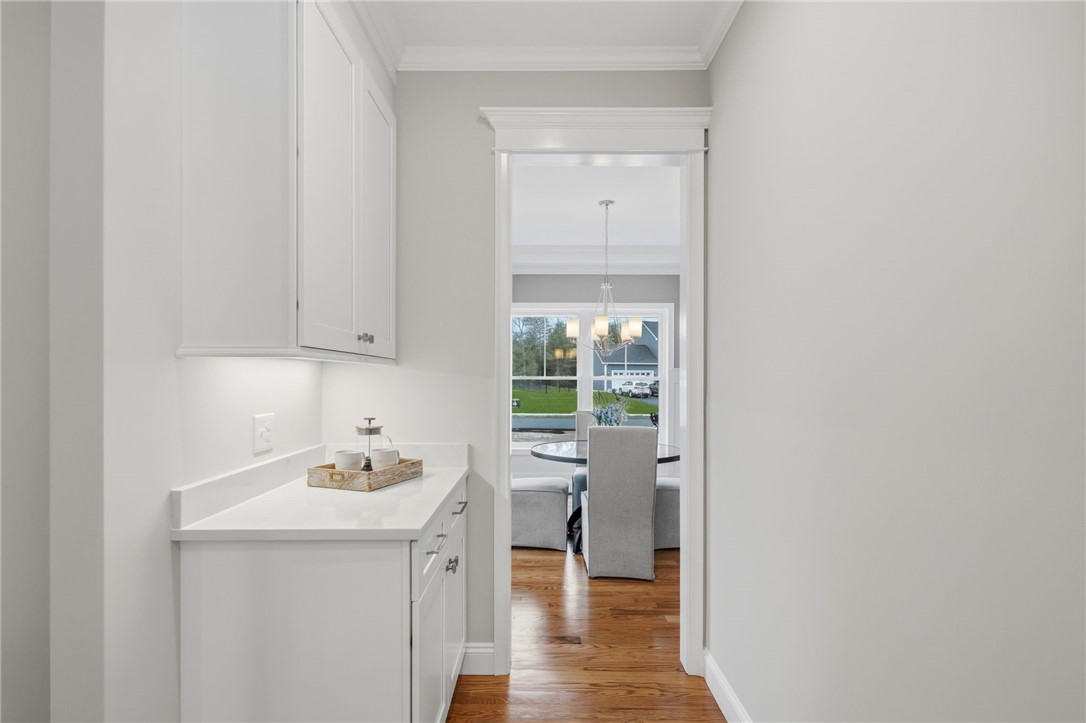 33 Cassidy Trail Coventry, RI 02831 - Photo 7 of 50