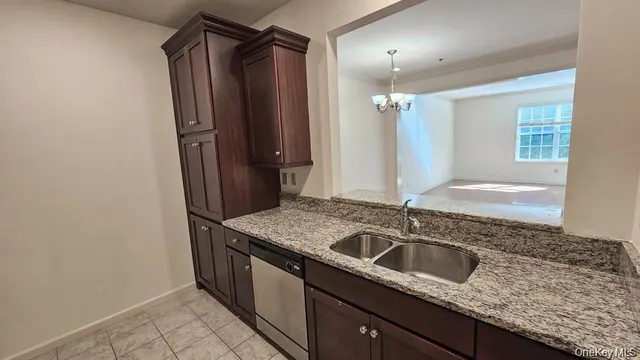 $2,895 | 103 Center Street, Goshen, NY 10924