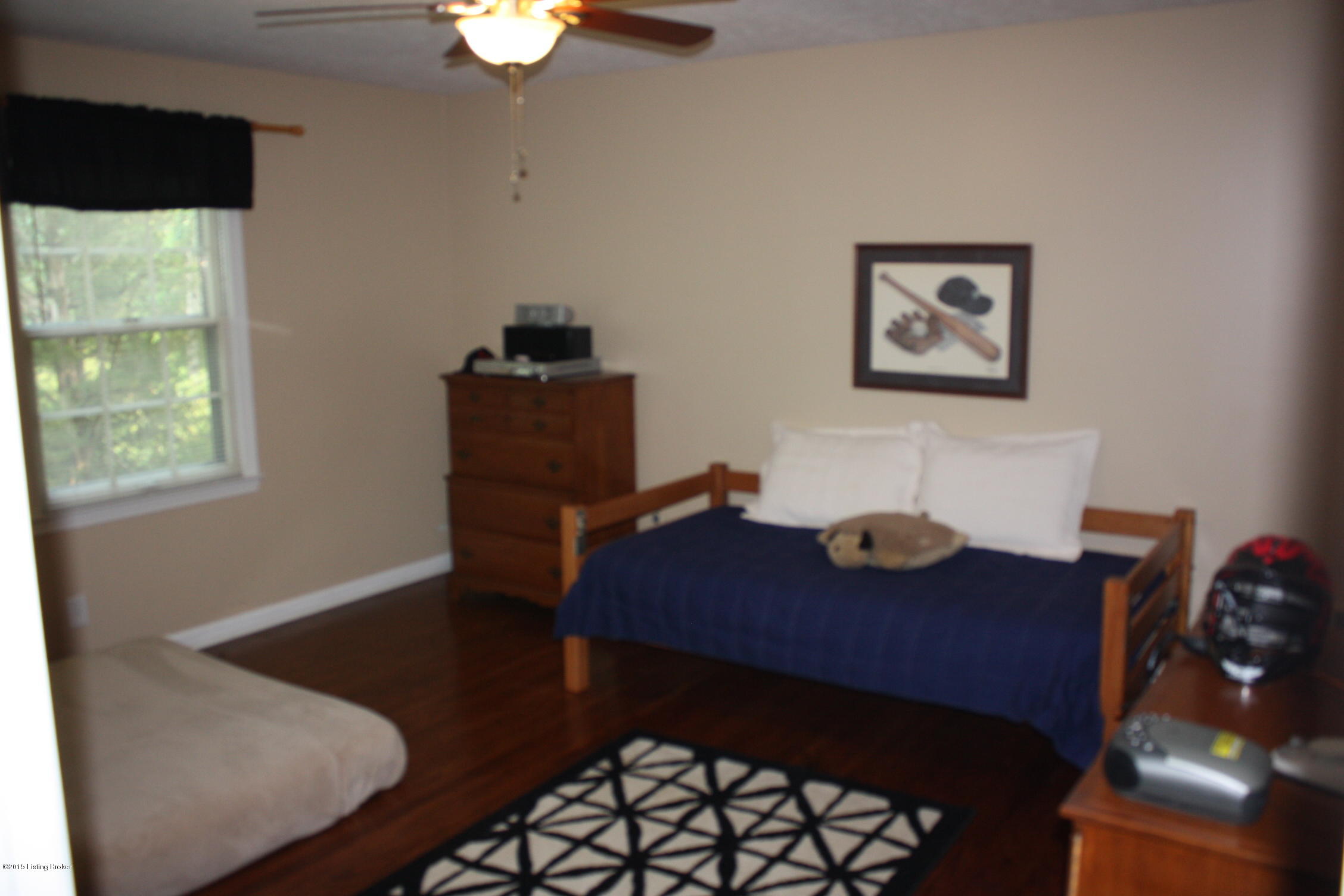 4221 Chenoweth Run Road Louisville, KY 40299 - Photo 24 of 32 IMG_4248