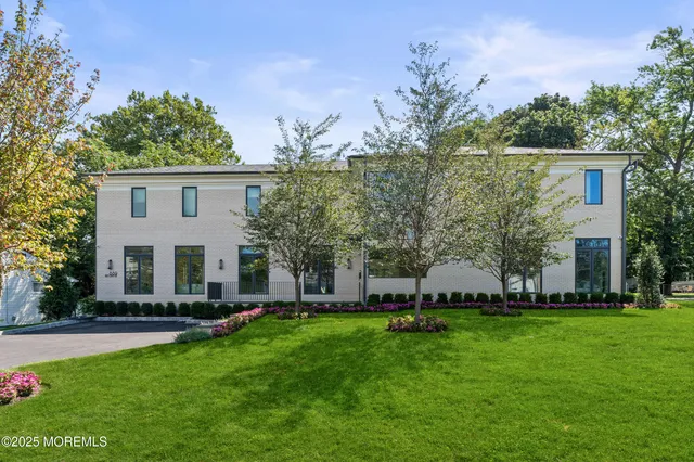 $5,500,000 | 889 Red Oaks Drive, Elberon, NJ 07740