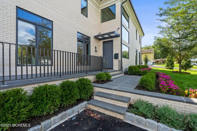 $5,500,000 | 889 Red Oaks Drive, Elberon, NJ 07740