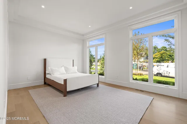 $5,500,000 | 889 Red Oaks Drive, Elberon, NJ 07740