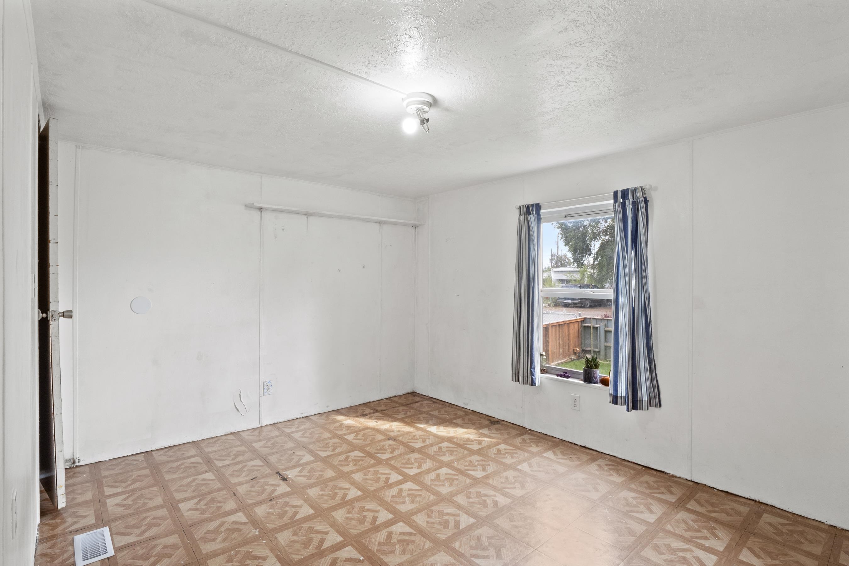 901 North Bowman Road Spokane, WA 99212 - Photo 21 of 28