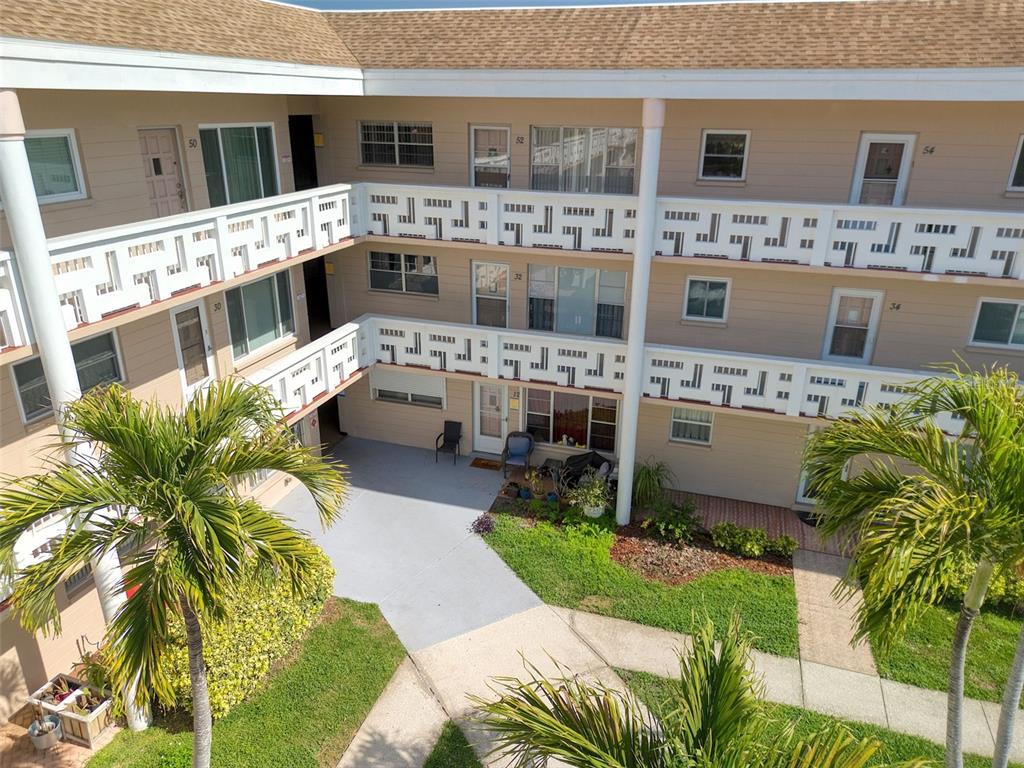 2436 Rhodesian Drive, Unit 32 Clearwater, FL 33763 - Photo 28 of 29 Gallery Image 28