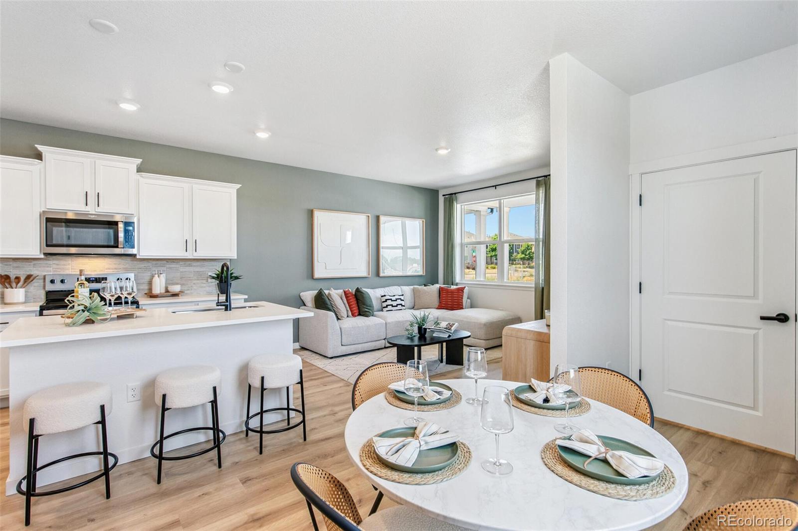 1374 South Chester Street, Unit A Denver, CO 80247 - Photo 14 of 34