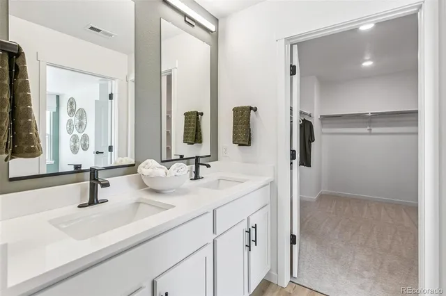 $477,565 | 1374 South Chester Street, Unit A, Denver, CO 80247