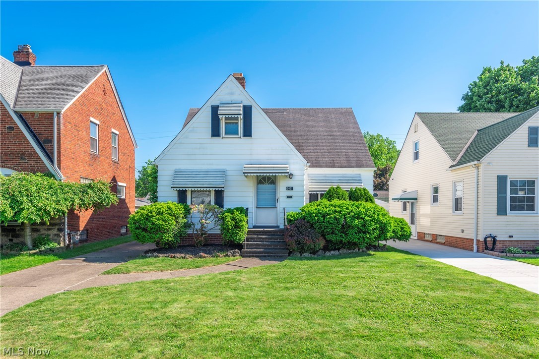 2401 Ralph Avenue Cleveland, OH 44109 - Photo 39 of 47 Gallery Image 39