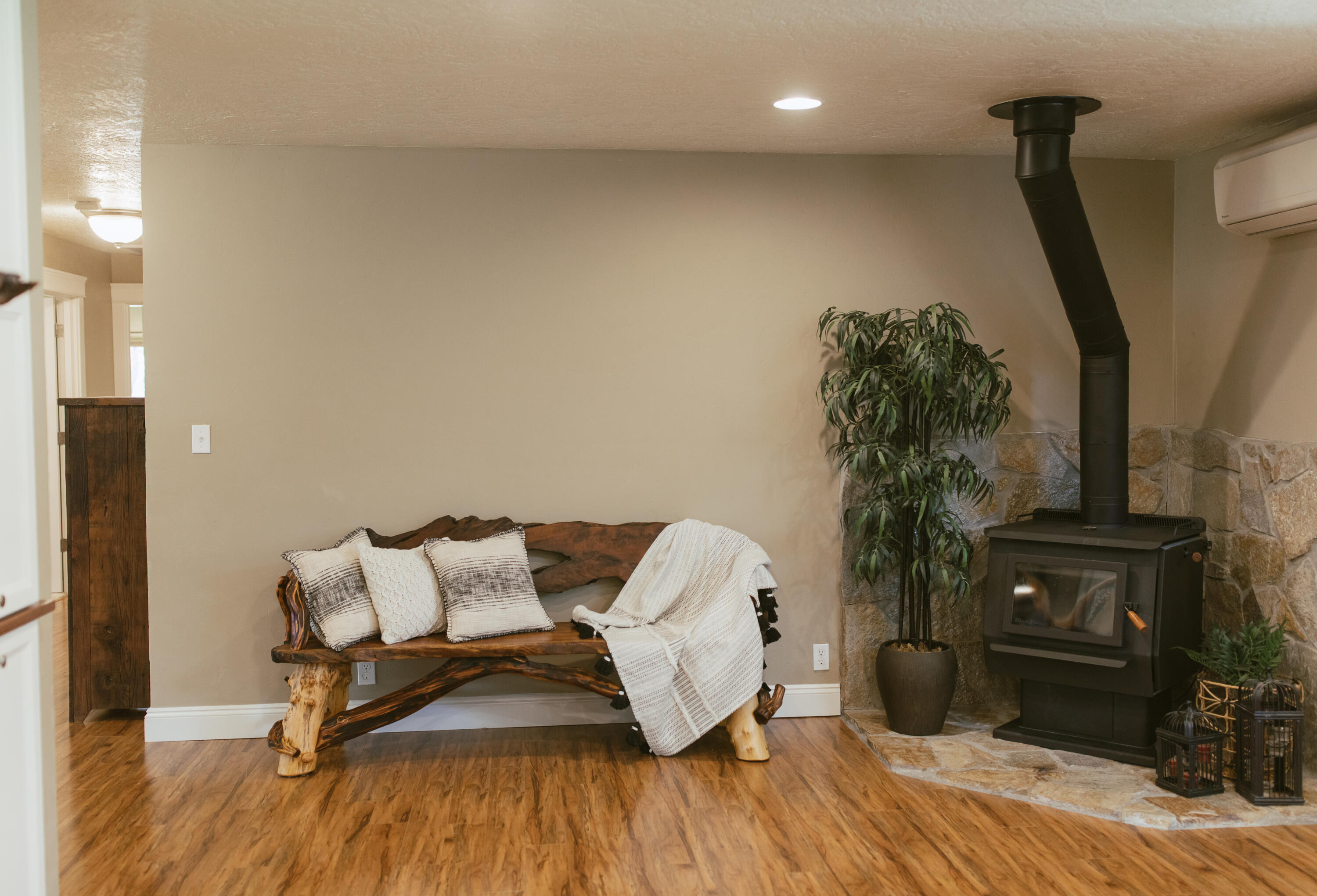 2250 Stringer Gap Road Grants Pass, OR 97527 - Photo 25 of 59 D73A7786