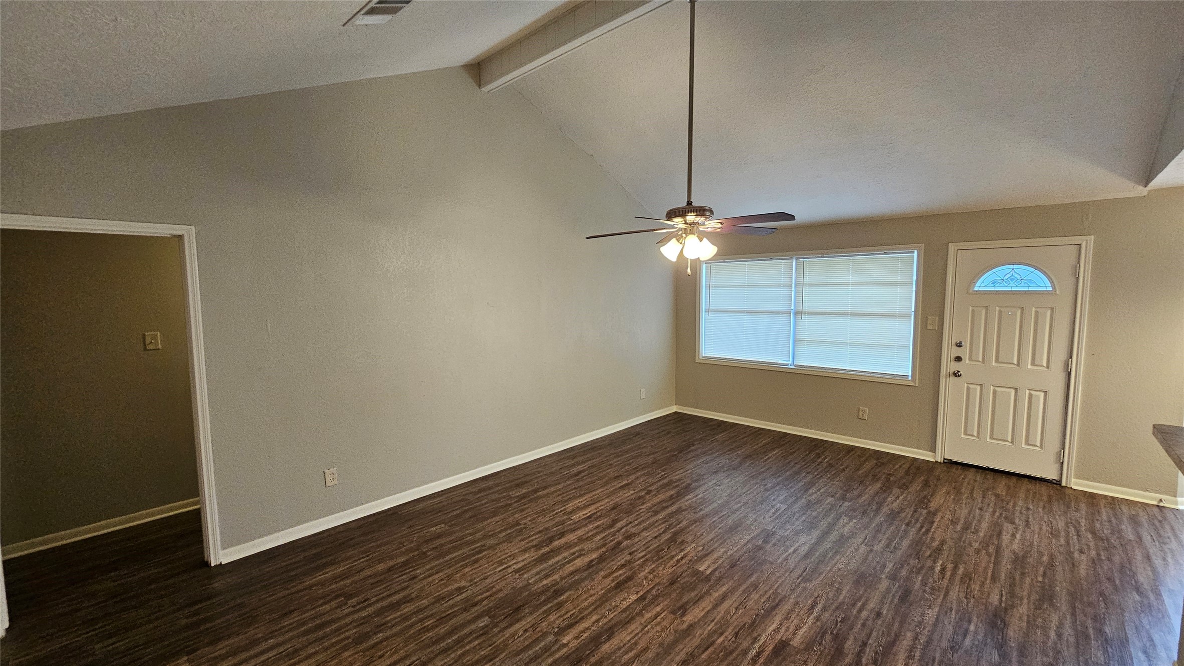 1404 Cactus Street Baytown, TX 77521 - Photo 4 of 25