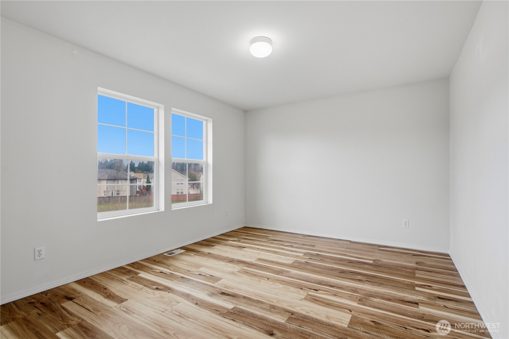 134 Index Avenue Southeast Renton, WA 98056 - Photo 23 of 40 Gallery Image 23