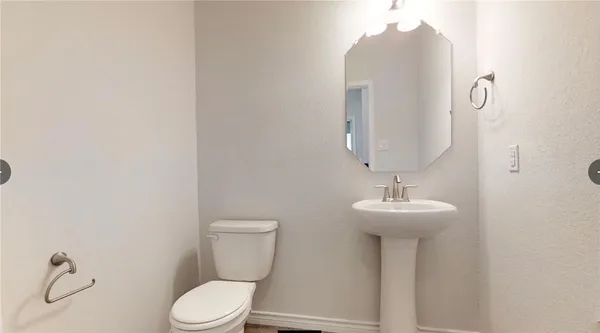 $400,705 | 9809 Bridlewood Lane, Waco, TX 76708