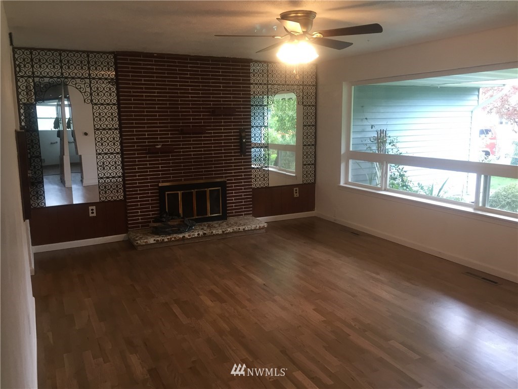8323 John Dower Road Southwest Lakewood, WA 98499 - Photo 5 of 14 Gallery Image 5