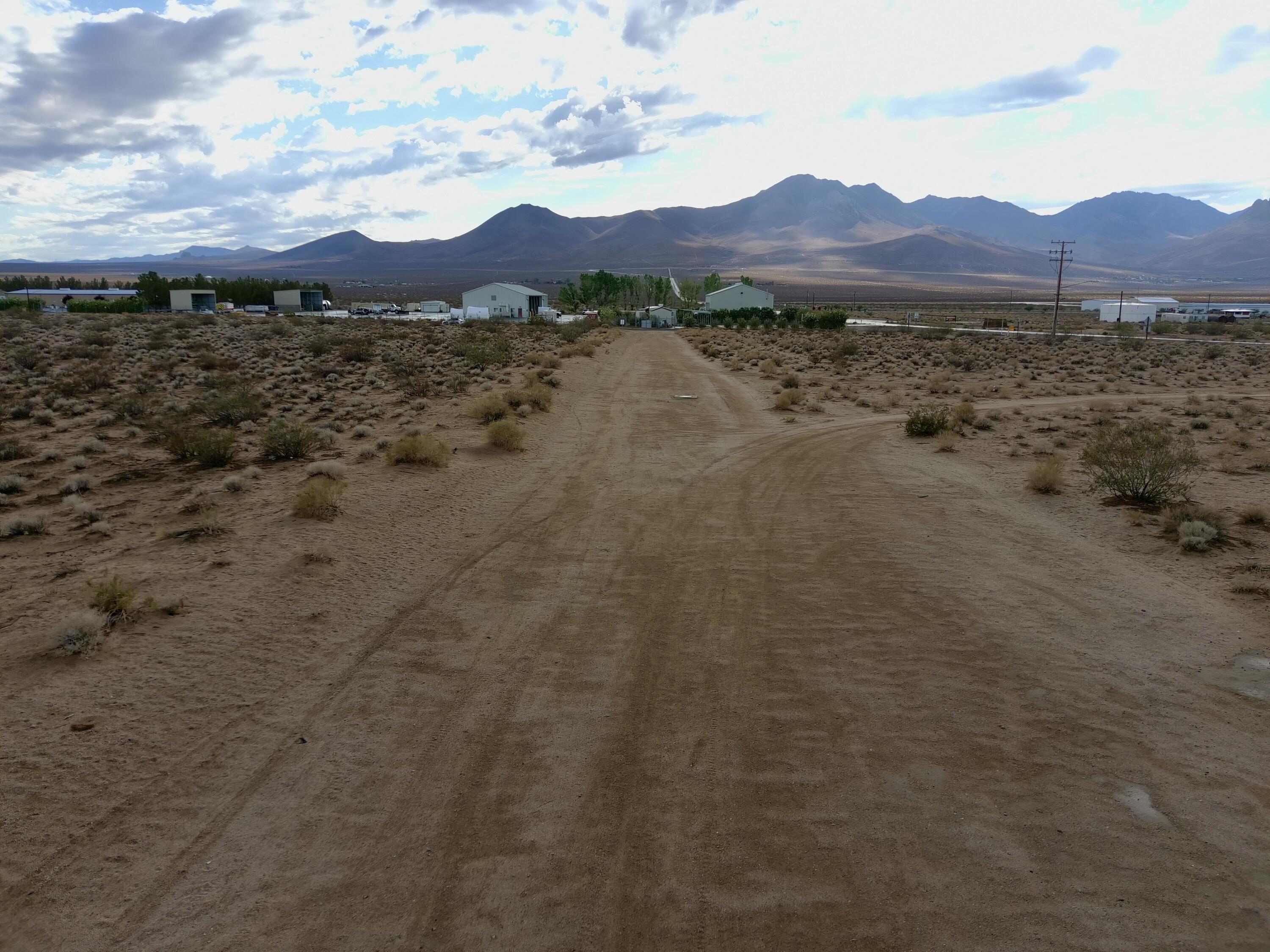 Redrock Inyokern Road Inyokern, CA 93527 - Photo 45 of 49 Sunset Ave SE side W view