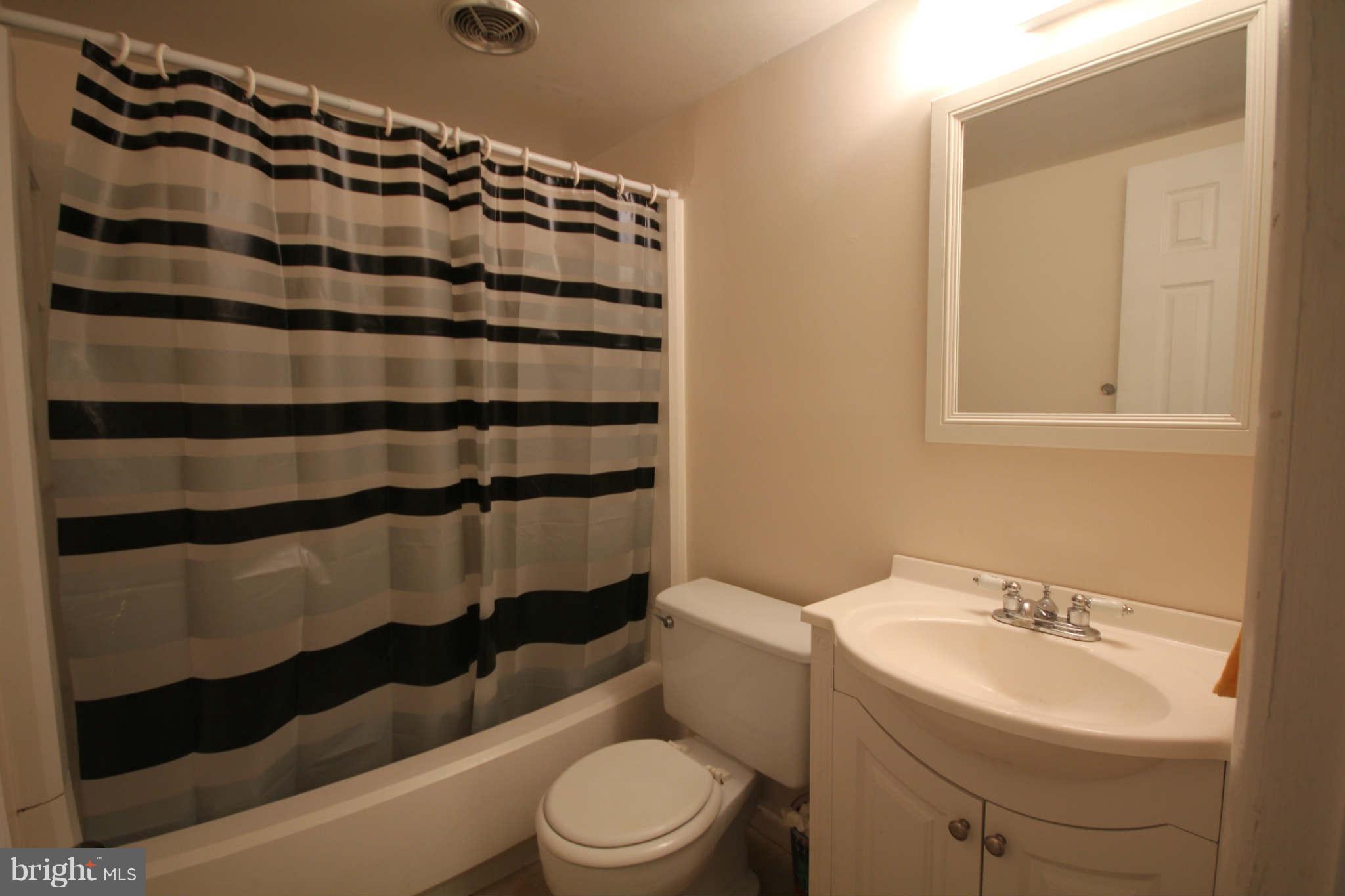 2483 Pyrenees Court Reston, VA 20191 - Photo 18 of 20 Lower Level Bath