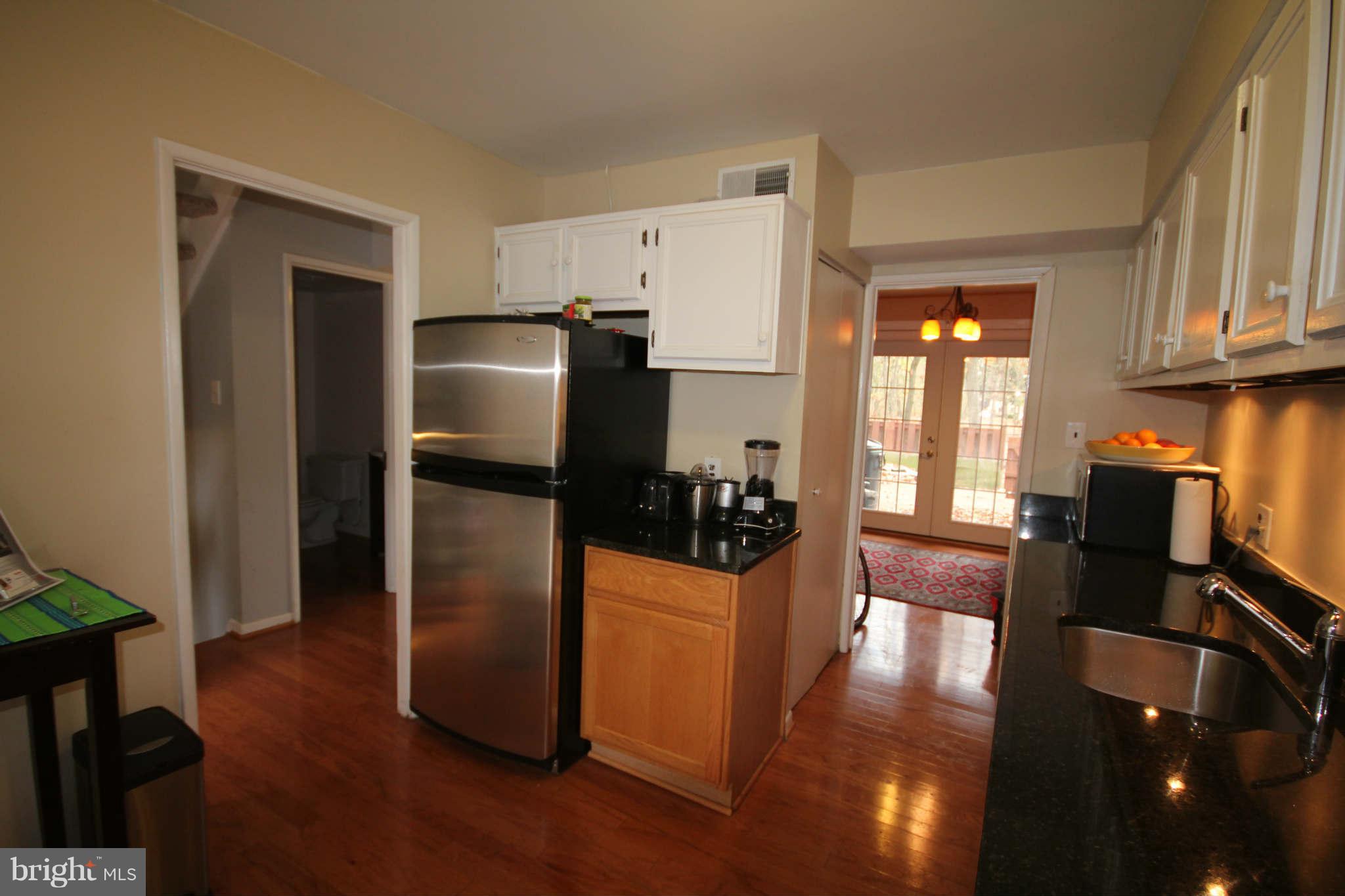 2483 Pyrenees Court Reston, VA 20191 - Photo 4 of 20 Kitchen