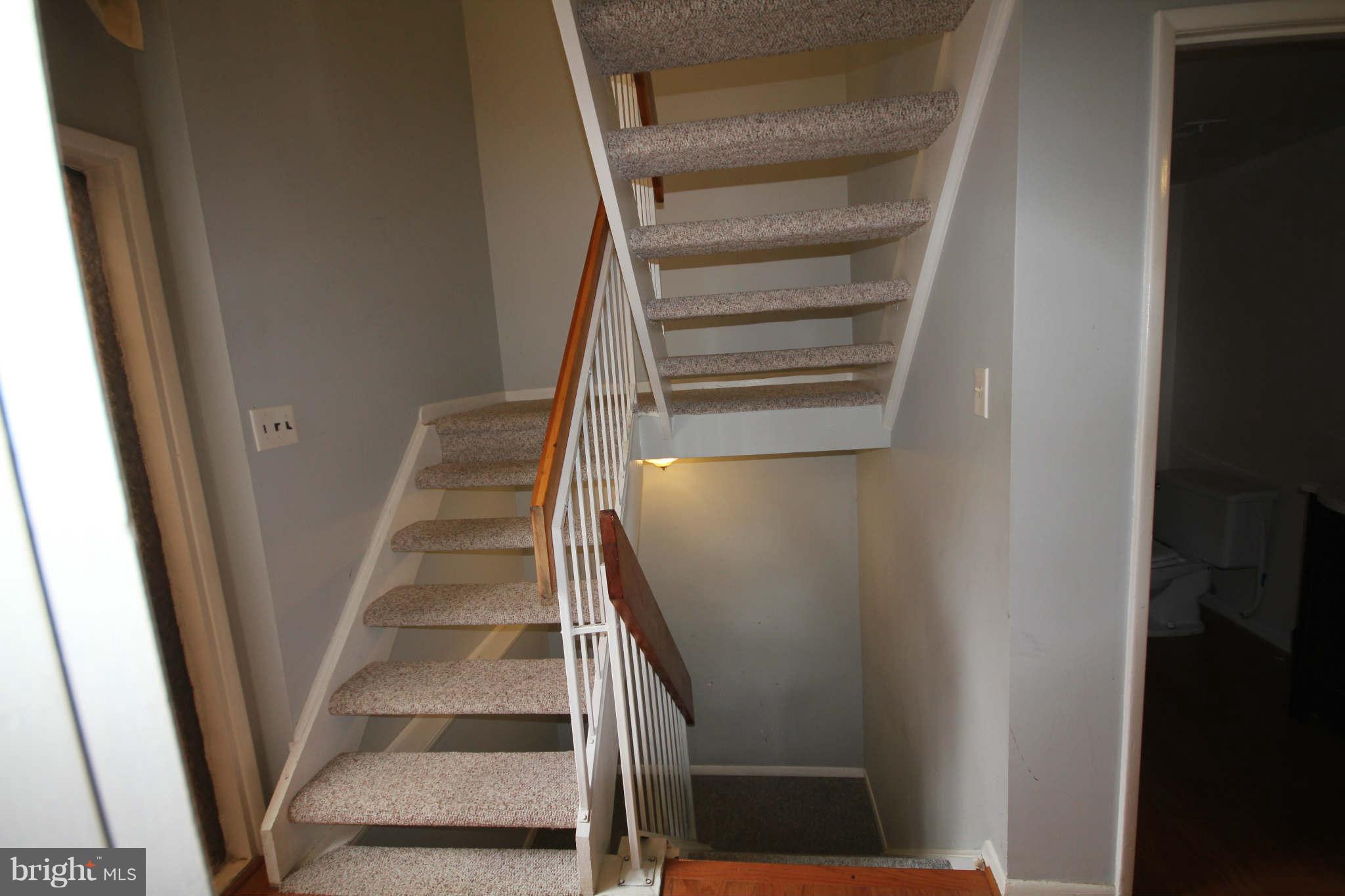 2483 Pyrenees Court Reston, VA 20191 - Photo 10 of 20 Interior (General)