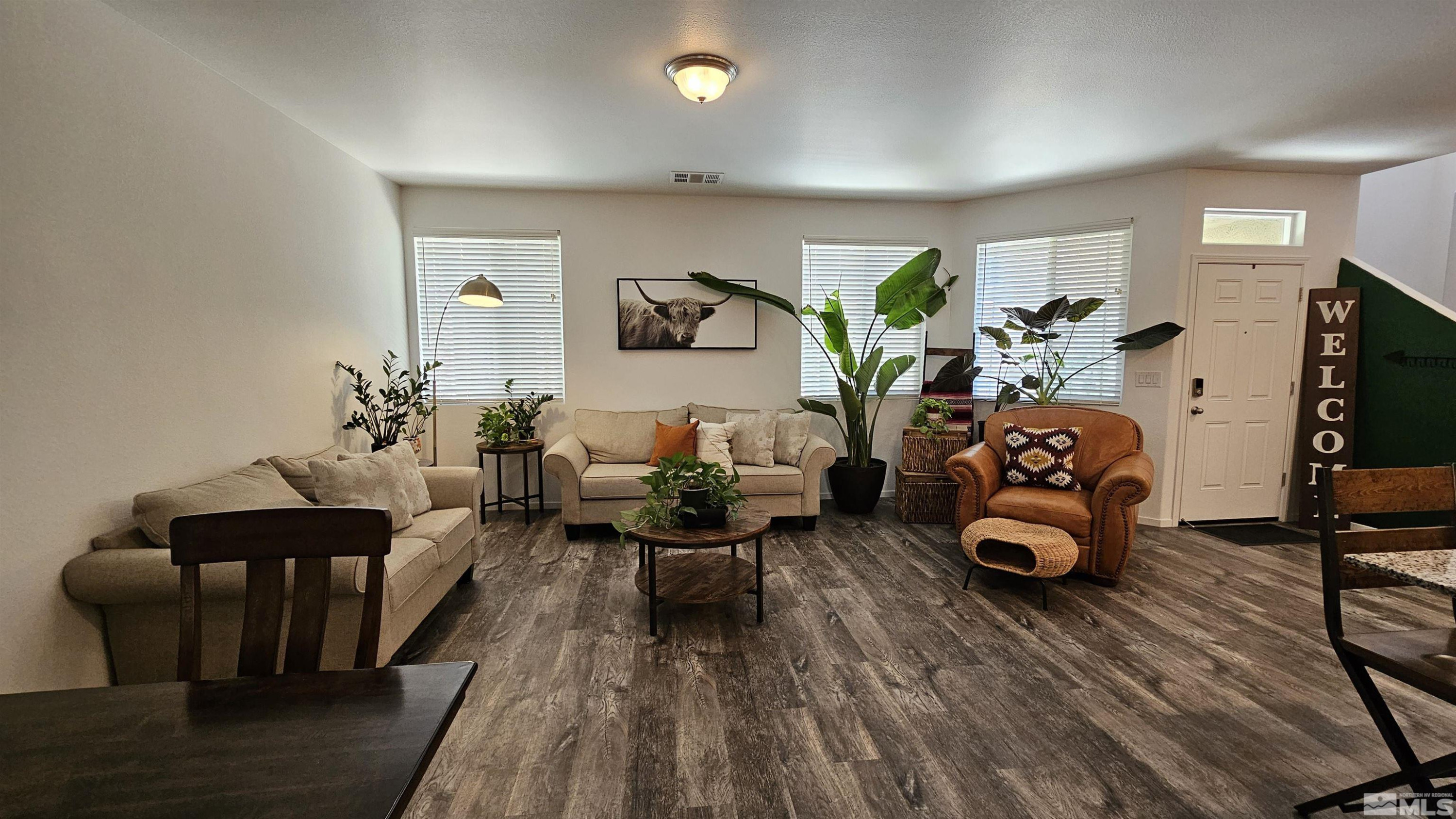 9609 Windjammer Way Reno, NV 89506 - Photo 5 of 30 Photo 5