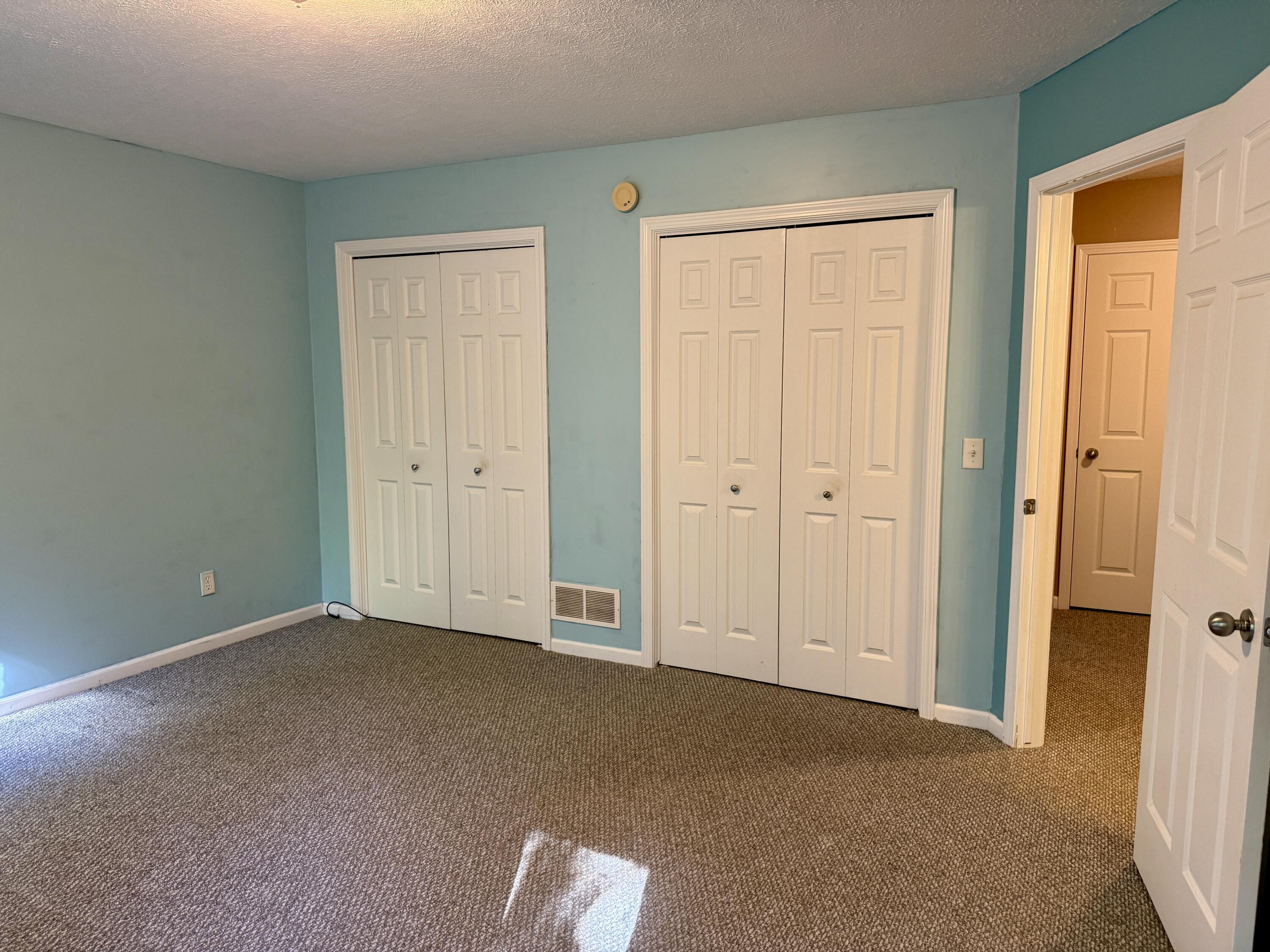 303 Wiley Road, Unit 10 Douglas, MI 49408 - Photo 15 of 43 Primary Bedroom