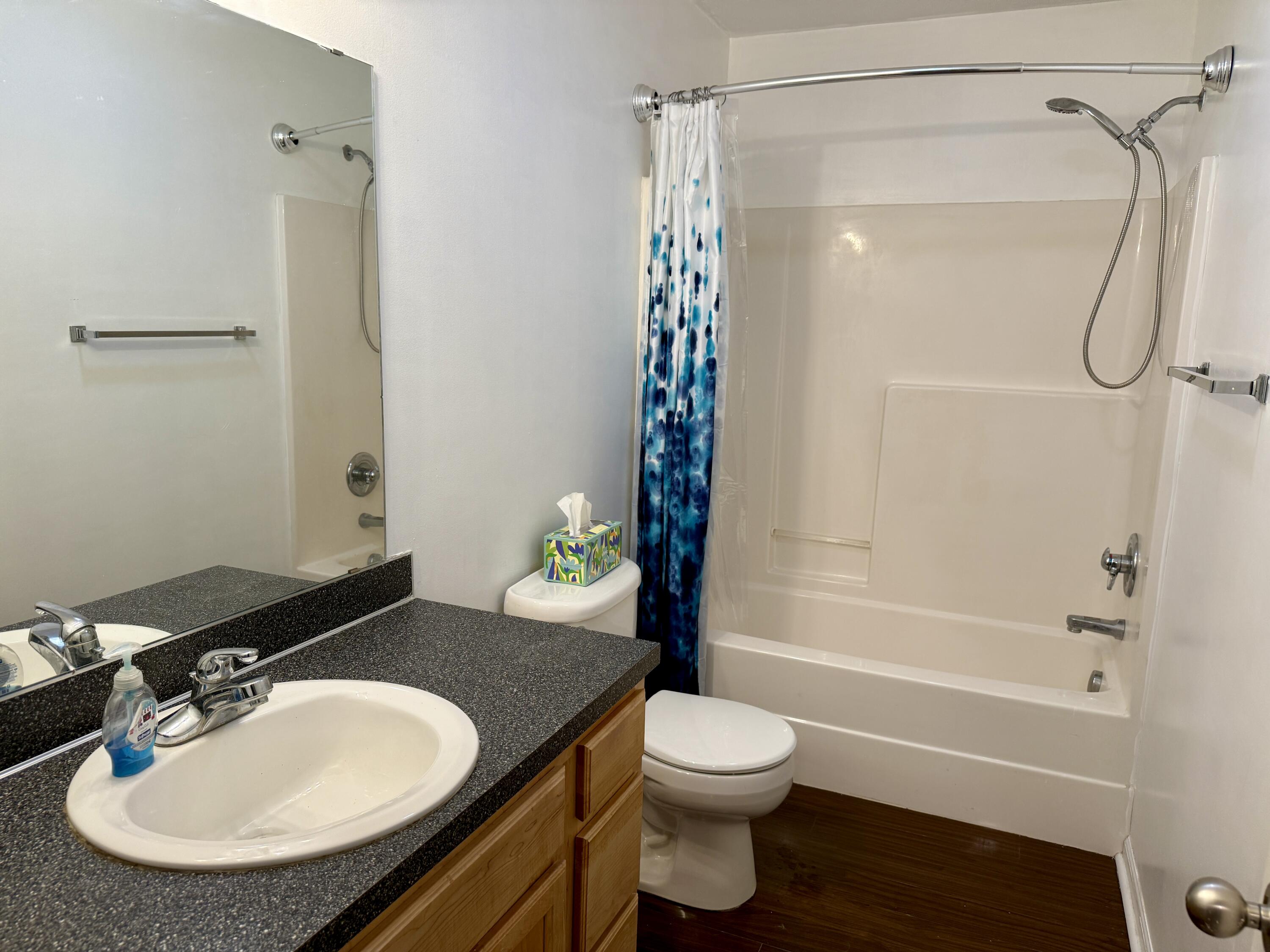 303 Wiley Road, Unit 10 Douglas, MI 49408 - Photo 17 of 43 2nd floor Bath