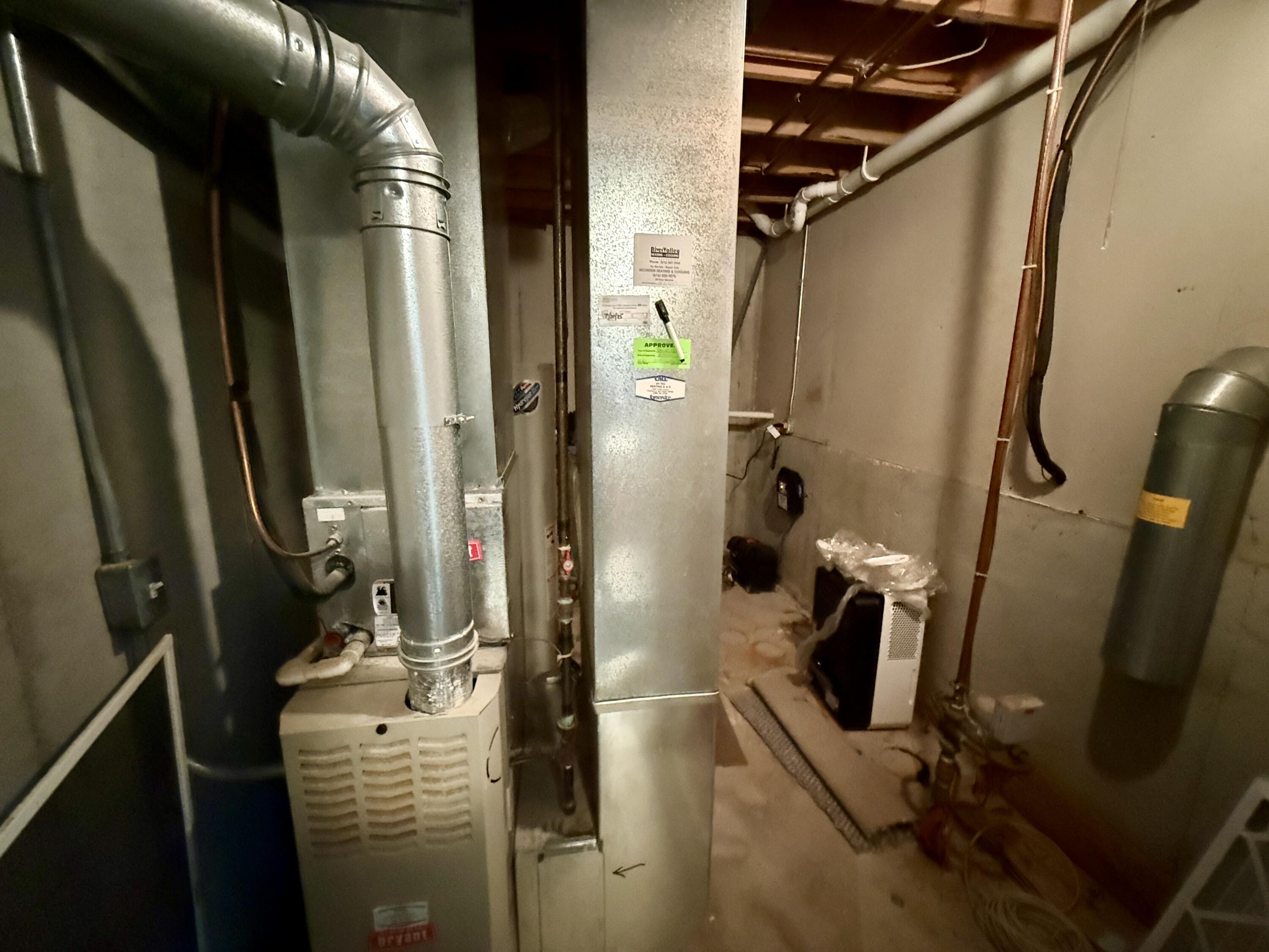 303 Wiley Road, Unit 10 Douglas, MI 49408 - Photo 41 of 43 Utility room