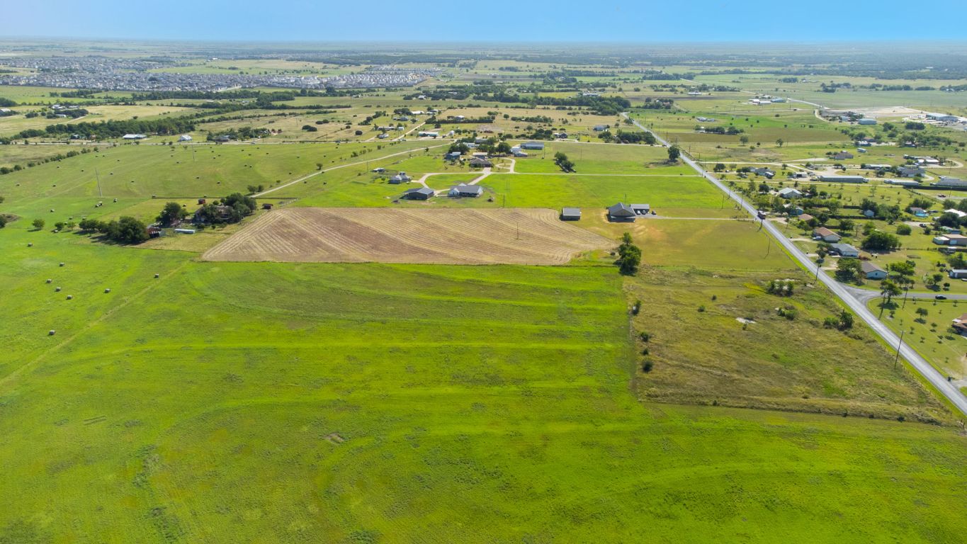 1499 County Road 311 Jarrell, TX 76537 - Photo 6 of 9 a view of a city