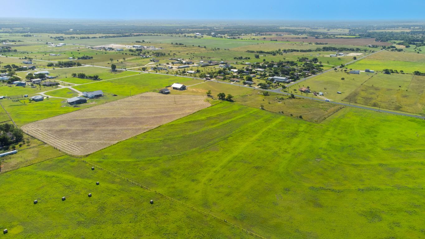 1499 County Road 311 Jarrell, TX 76537 - Photo 7 of 9 an aerial view of tennis court
