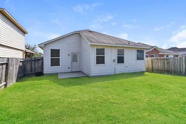 $1,925 | 14302 Merganser Drive, Houston, TX 77047