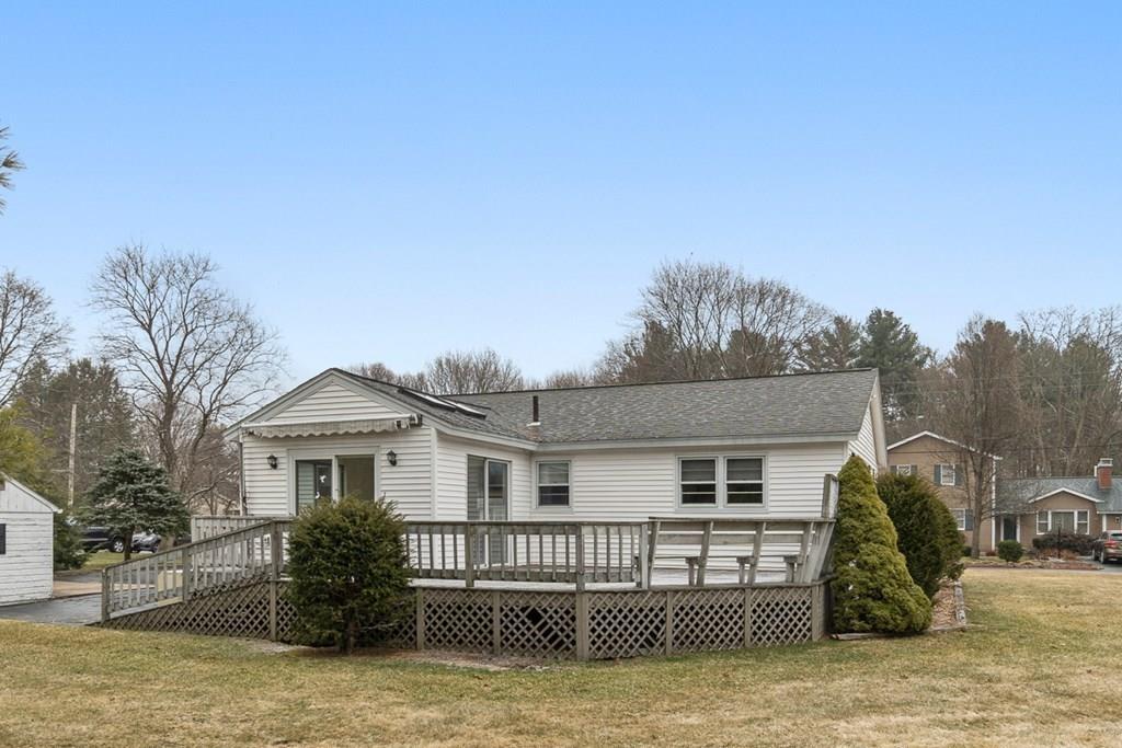 14 Chatham Road Chelmsford, MA 01824 - Photo 3 of 34 Gallery Image 3