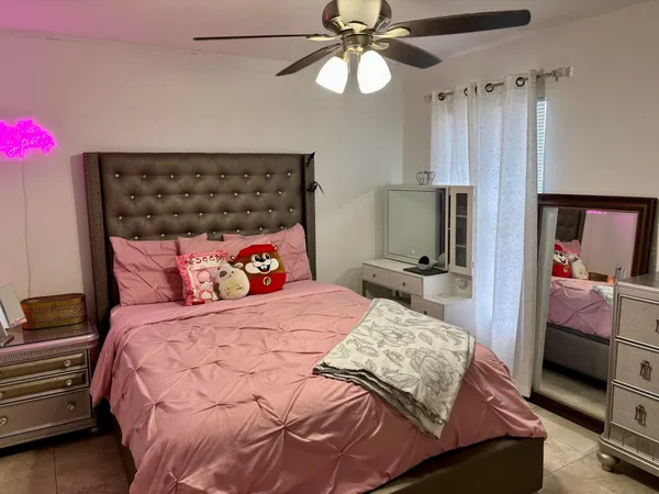 $2,500 | 981 Southwest McComkle Avenue, Port St. Lucie, FL 34953