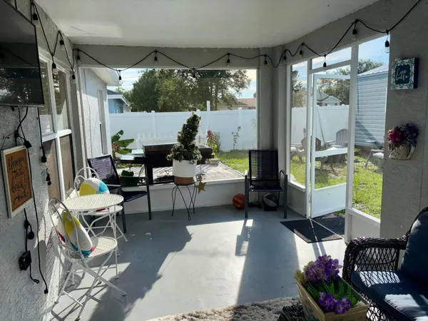 $2,500 | 981 Southwest McComkle Avenue, Port St. Lucie, FL 34953