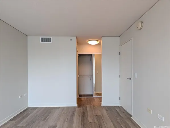 $3,350 | 1296 Kapiolani Boulevard, Unit II809, Honolulu, HI 96814