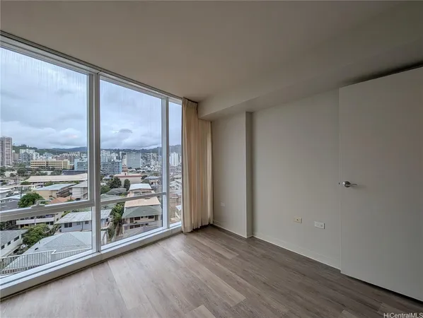 $3,350 | 1296 Kapiolani Boulevard, Unit II809, Honolulu, HI 96814