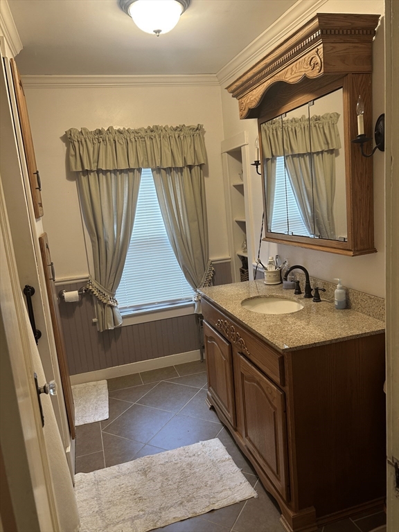 142 Springfield Street Springfield, MA 01107 - Photo 14 of 26 Gallery Image 14