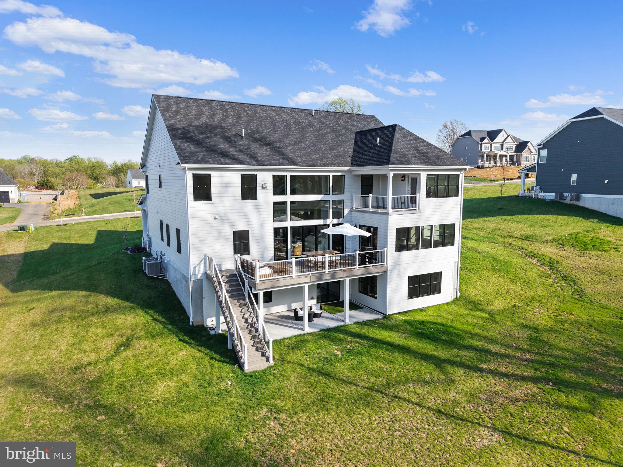 3155 Ridgeview Court Garnet Valley, PA 19060 - Photo 4 of 99