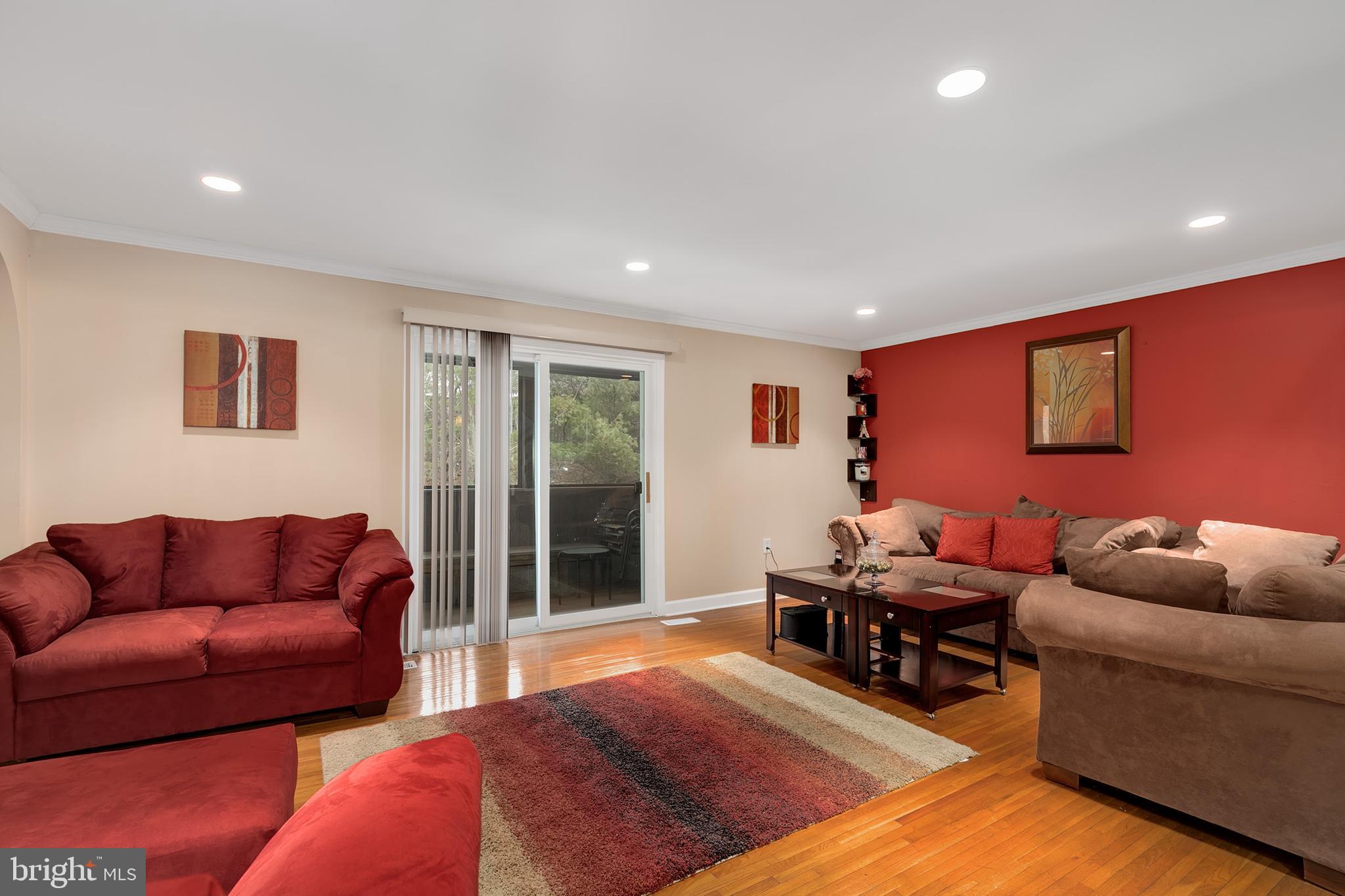 8254 Vosges Road Baltimore, MD 21244 - Photo 9 of 34 Gallery Image 9