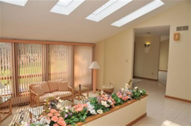 53201 Old Farm Road Elkhart, IN 46514 - Photo 3 of 25 Gallery Image 3