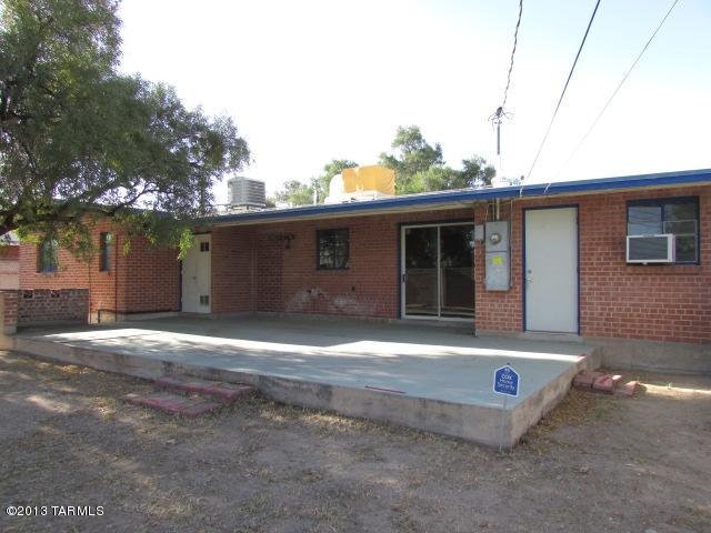4432 East Bryn Mawr Road Tucson, AZ 85711 - Photo 2 of 40