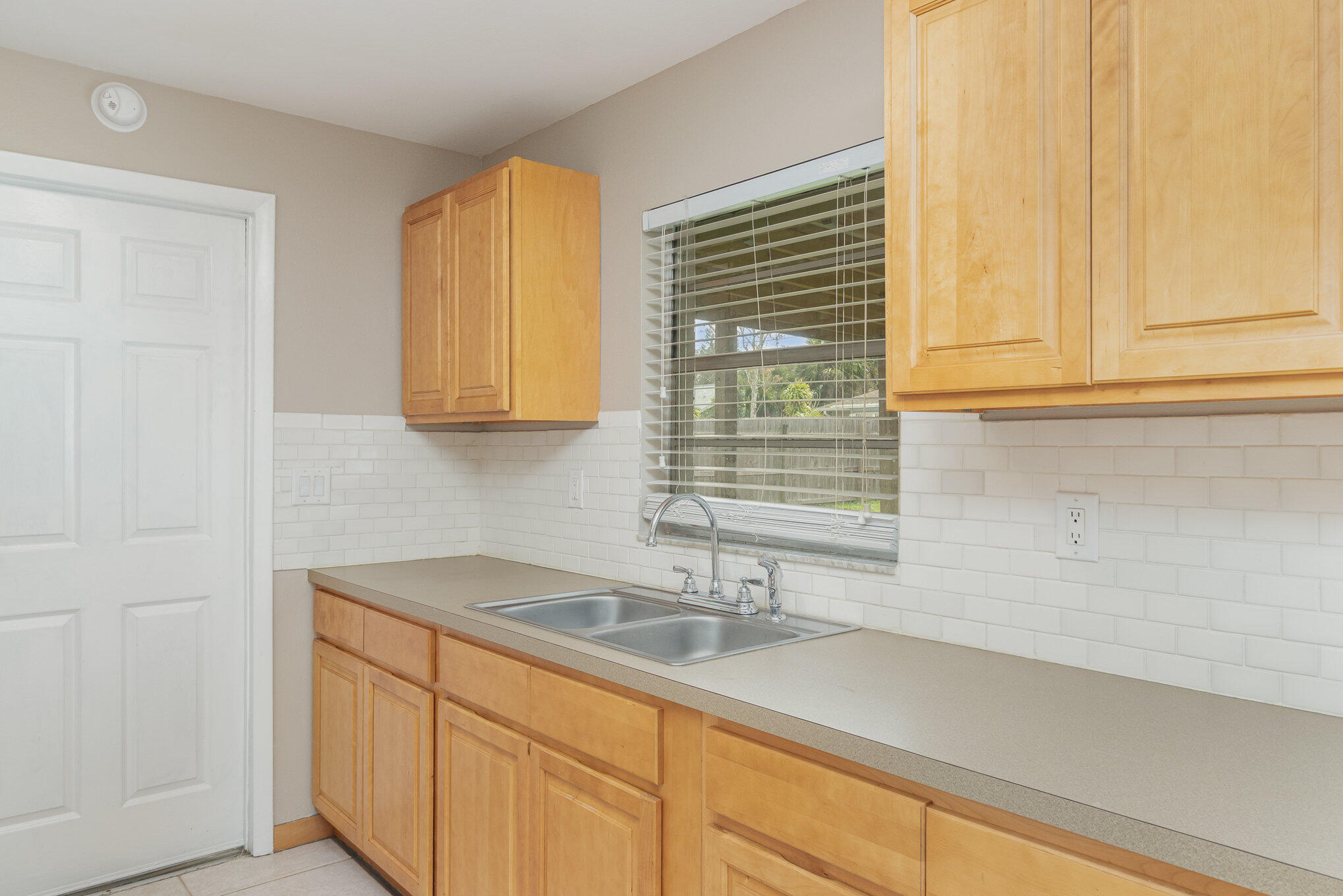 4305 Canela Road Cocoa, FL 32927 - Photo 11 of 25 010_img_2549-edit