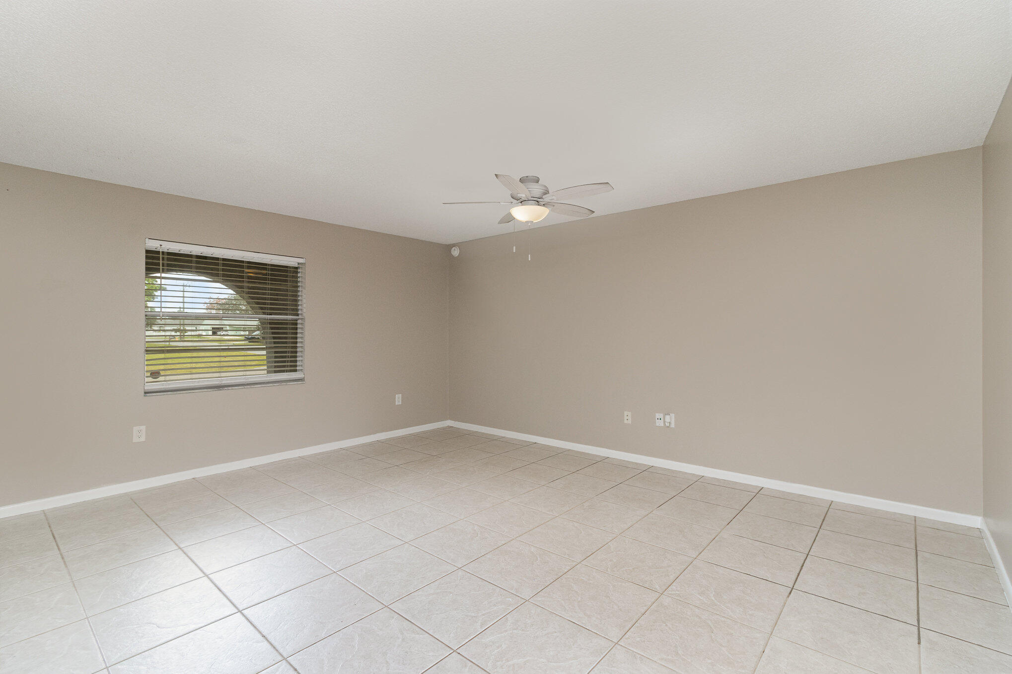 4305 Canela Road Cocoa, FL 32927 - Photo 6 of 25 005_img_2538-edit