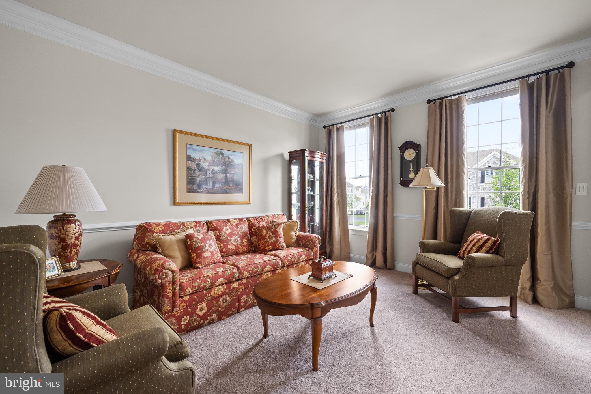 502 Liseter Road Newtown Square, PA 19073 - Photo 20 of 49 Living room - opens to foyer and rear of home