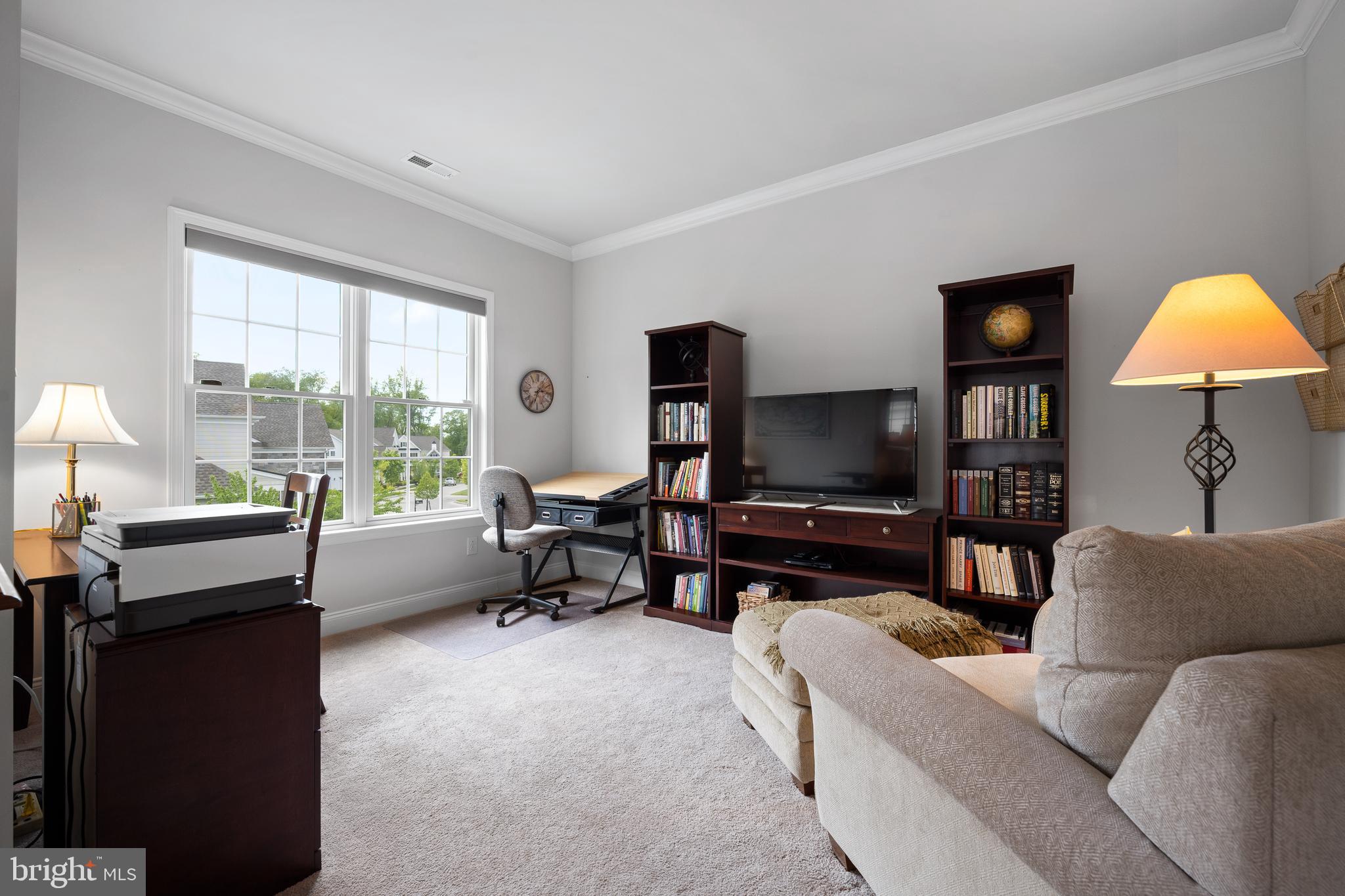 502 Liseter Road Newtown Square, PA 19073 - Photo 25 of 49 Primary suite sitting room/office - 9 ft ceilings