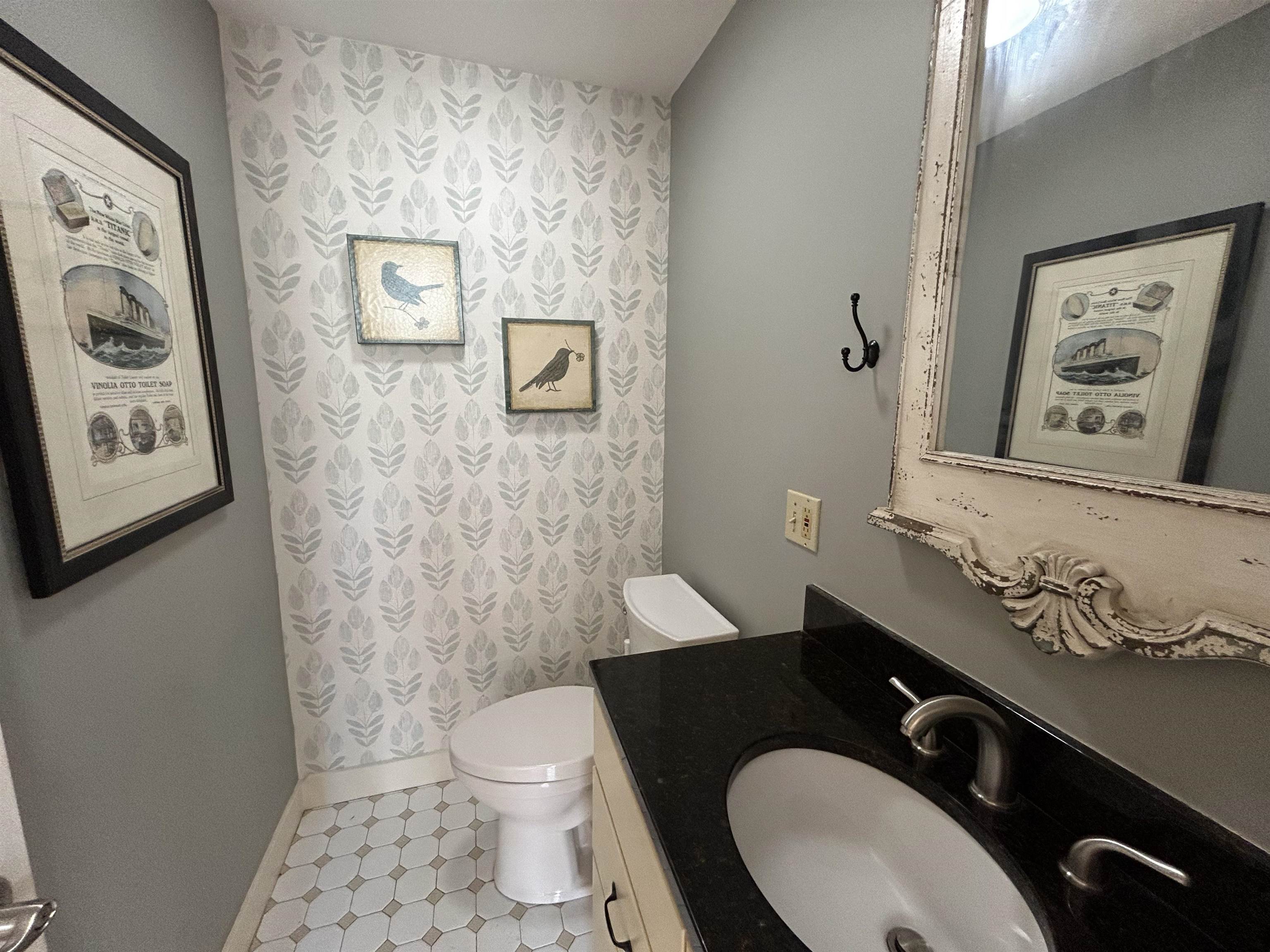 196 Water Street, Unit 18 Exeter, NH 03833 - Photo 12 of 37