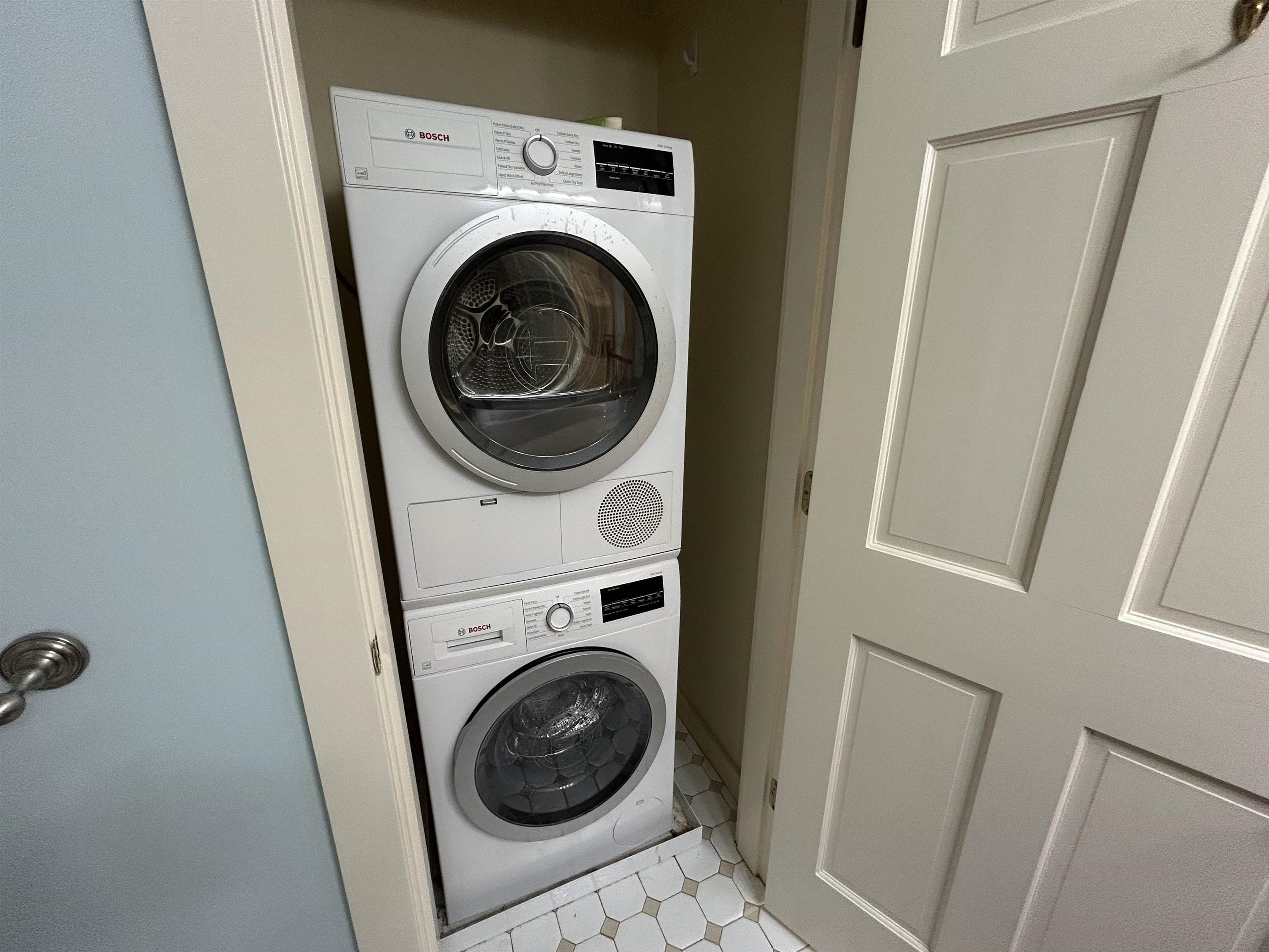 196 Water Street, Unit 18 Exeter, NH 03833 - Photo 25 of 37