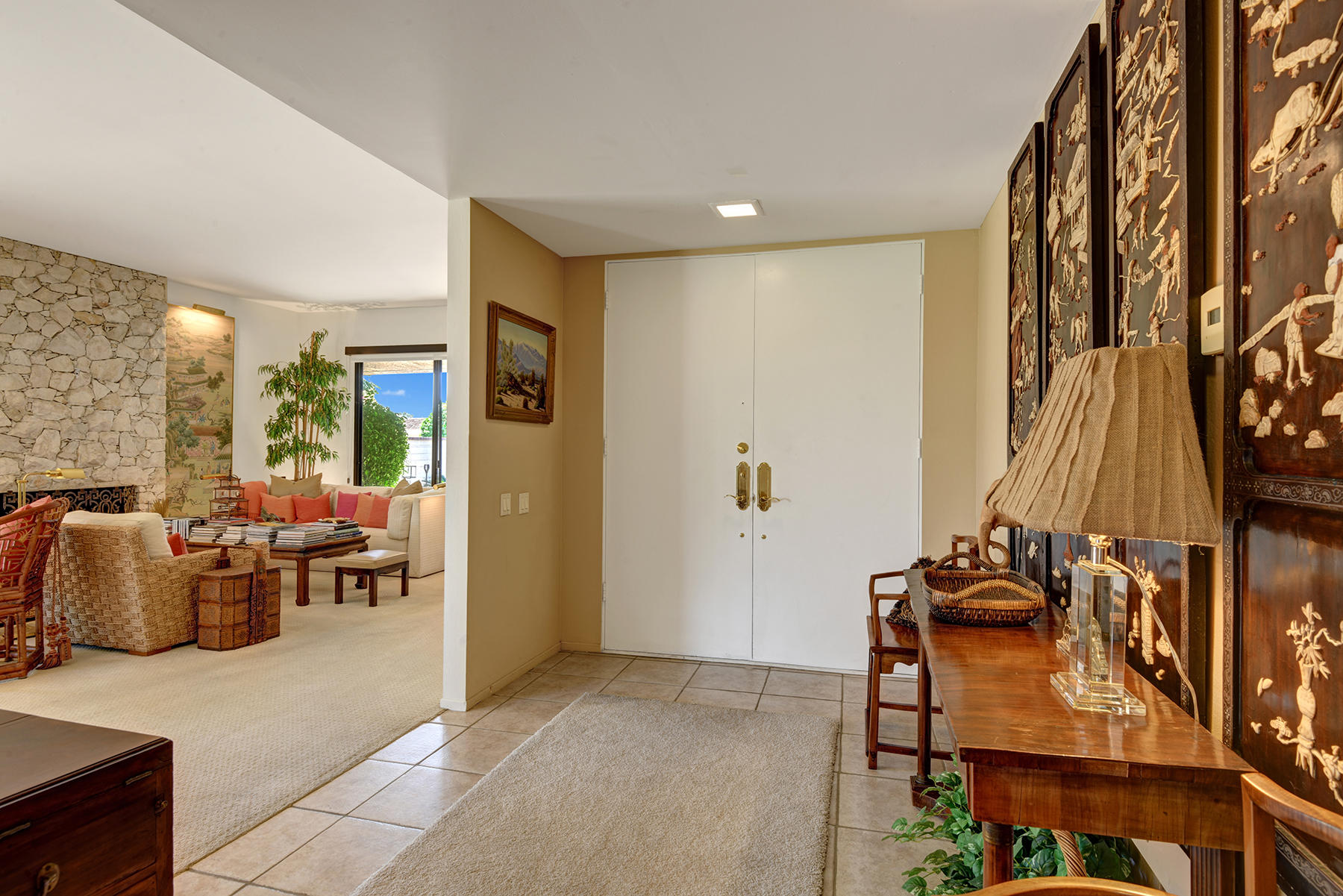 30 Duke Drive Rancho Mirage, CA 92270 - Photo 25 of 38 ENTRY HALL SOUTH