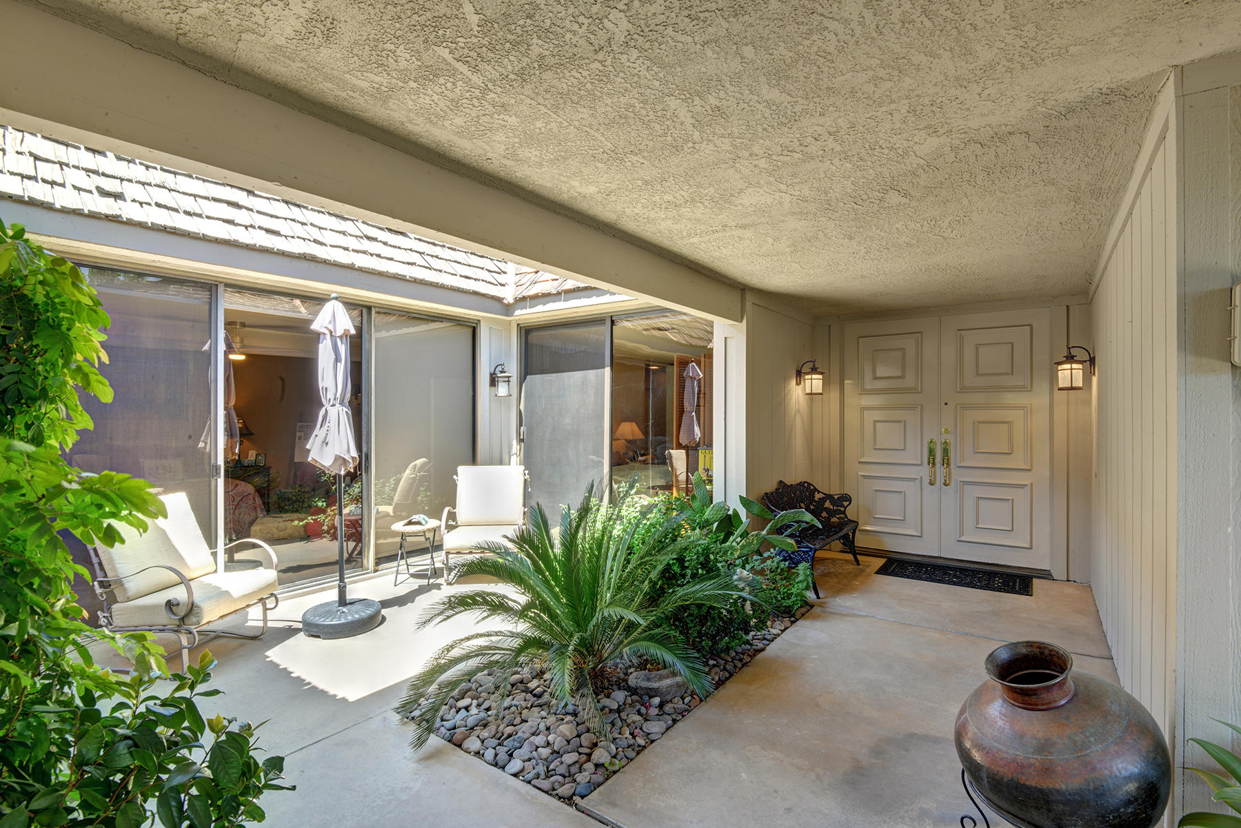 30 Duke Drive Rancho Mirage, CA 92270 - Photo 33 of 38 FRONT ENTRY WALK TO GUEST PATIO MLS