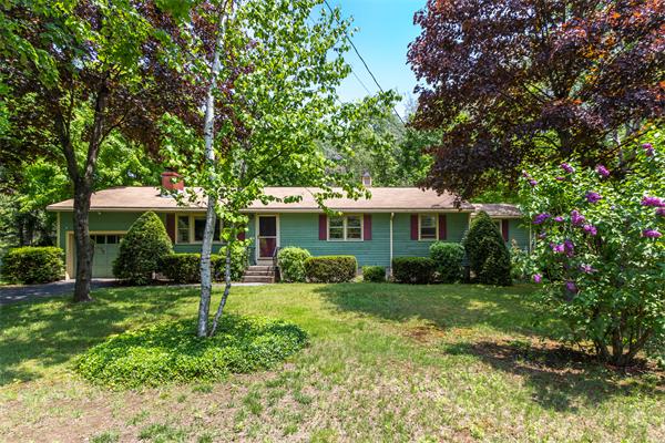 53 Sunset Road Groton, MA 01450 - Photo 1 of 27