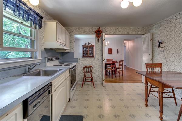 53 Sunset Road Groton, MA 01450 - Photo 14 of 27