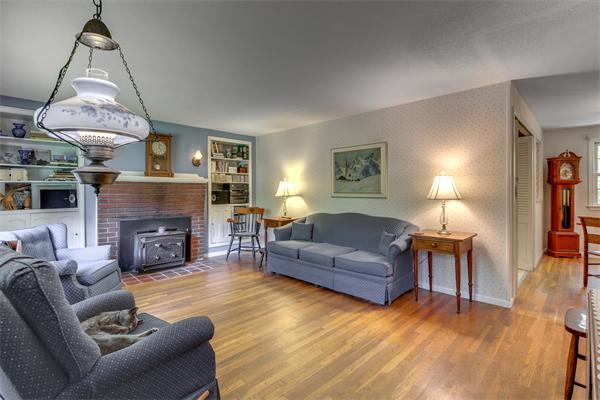 53 Sunset Road Groton, MA 01450 - Photo 5 of 27